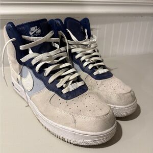 Nike Air Force 1 High Top Sneakers in Navy & Light Gray